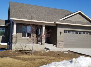 10757 Settlers Ln N, Hanover, MN 55341