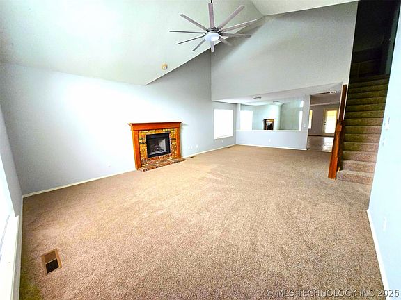 3rd image of 12404 E 35th St