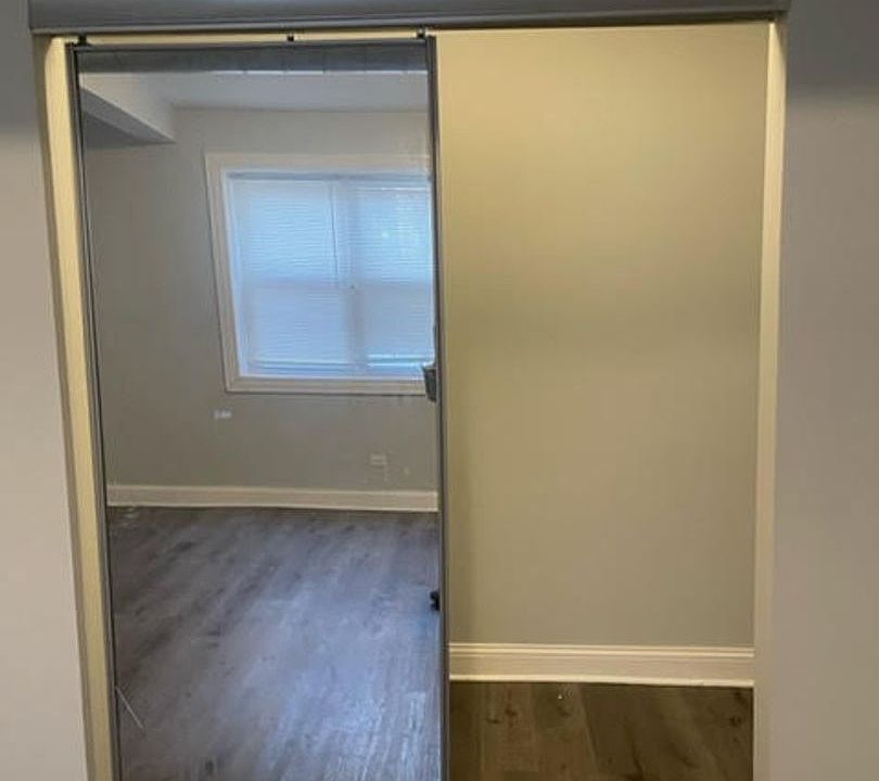 1st image of 7750 S Essex Ave