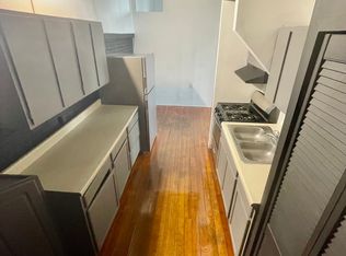 432 4th Ave #1, Troy, NY 12182