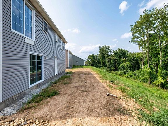 2nd image of LOT 20 Heston Farm Cir