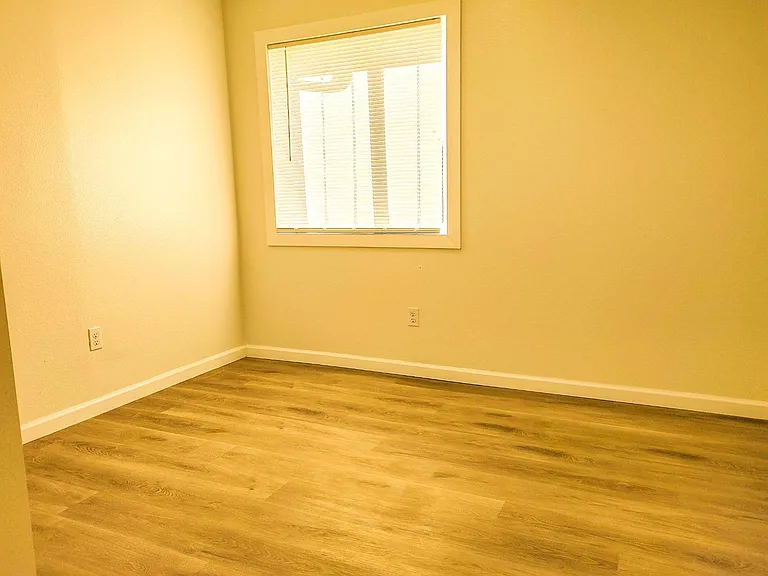 720 N Montesano St #720 — Photo 7