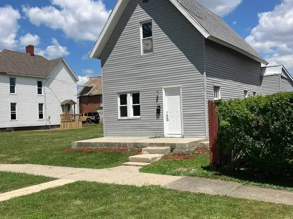 111 S Peters St, Garrett, IN 46738