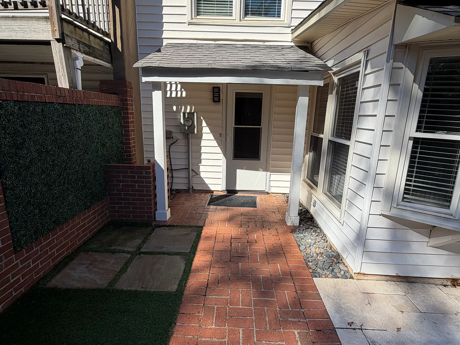 3 bed, 2.5 bath, $2,950 — Photo 4