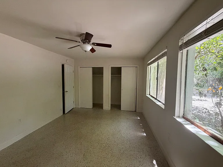 3001 NW 14th St #3 — Photo 2