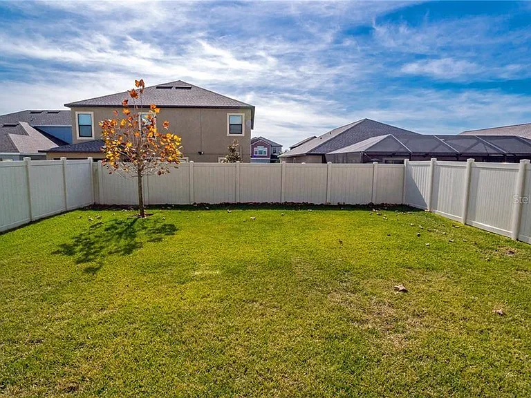 10015 Ivory Dr — Photo 11
