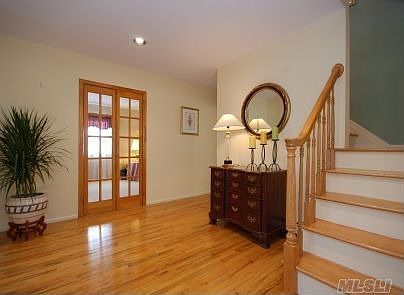 2nd image of 405 1st St