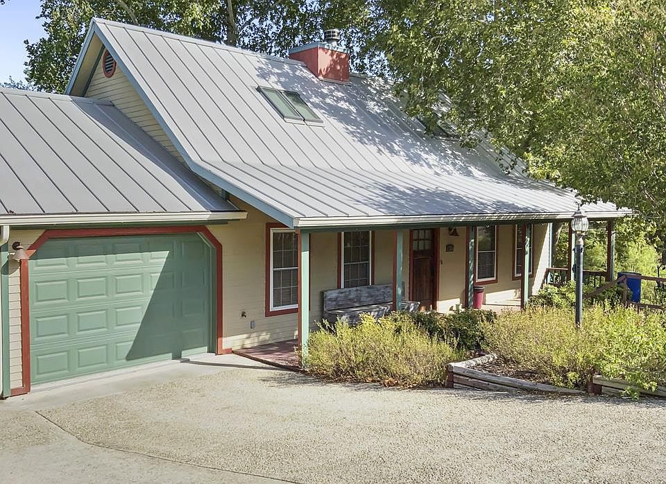 1st image of 1704 Quinlan Creek Dr N