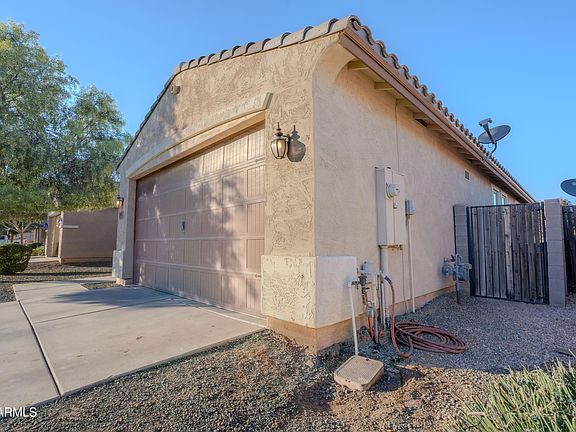 4th image of 38076 W SAN CAPISTRANO Avenue