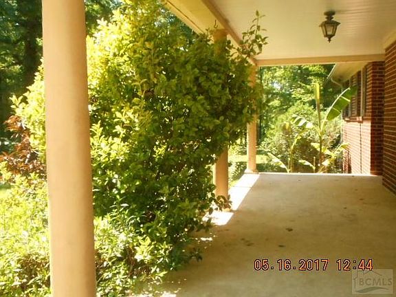 3rd image of 5035 Cross St