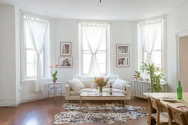 1 bed, 1000 sqft, $1,600 — Photo 1