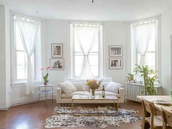 24 E Eager St, Baltimore, MD