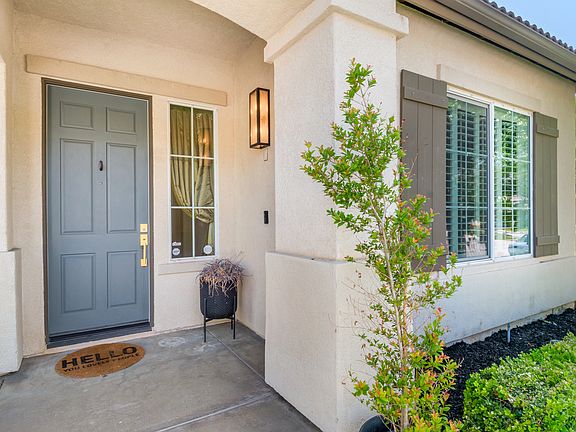 2nd image of 29429 Evans Ln