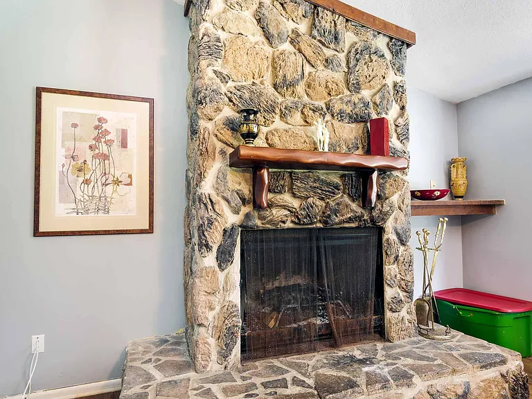 2843 Shady Oak Ln — Photo 26