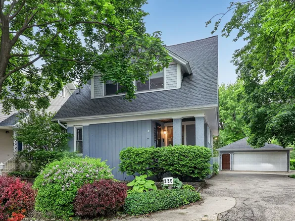 330 N Main St, Glen Ellyn, IL 60137