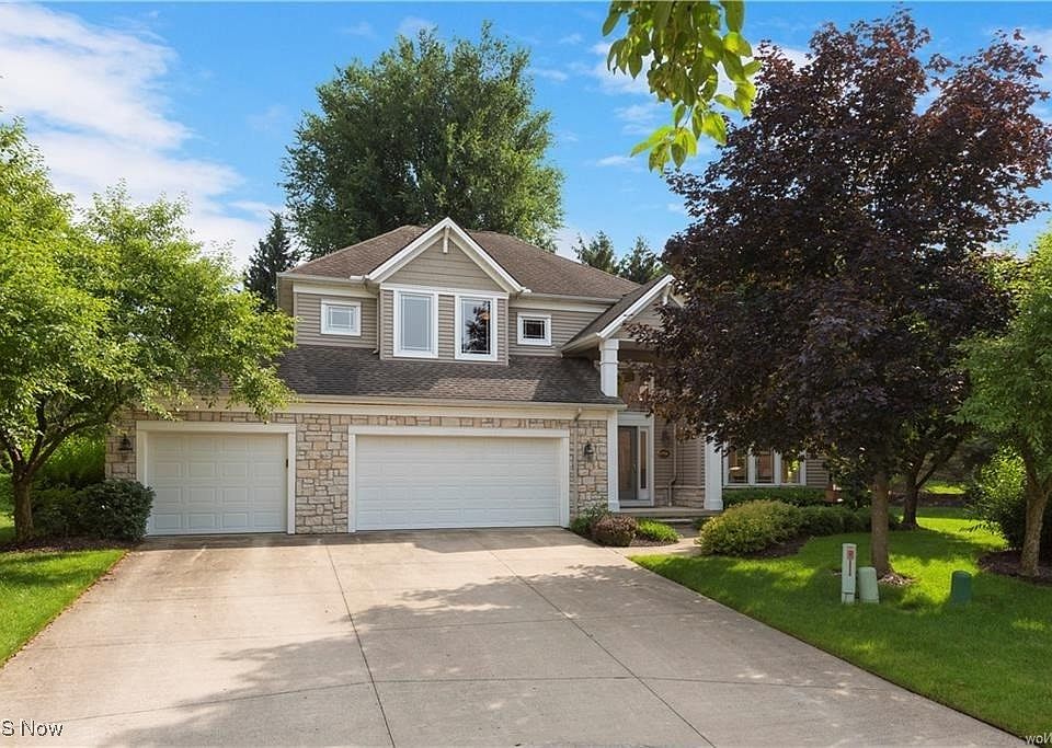 1st image of 30951 Walden Dr