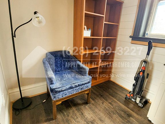 3rd image of 3517 Park Ave