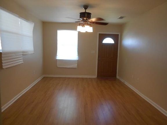 3rd image of 3016 Chalona Dr