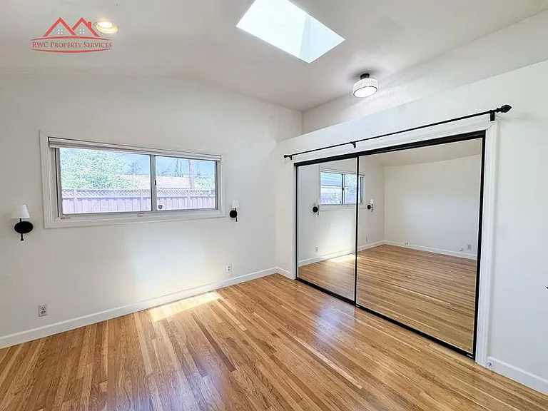 15001 Ridgetop Dr — Photo 17