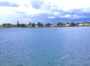 18900 NE 3rd Ct APT 531, Miami, FL 33179