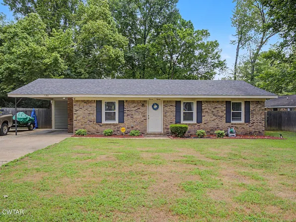 1180 Pine St, Covington, TN 38019