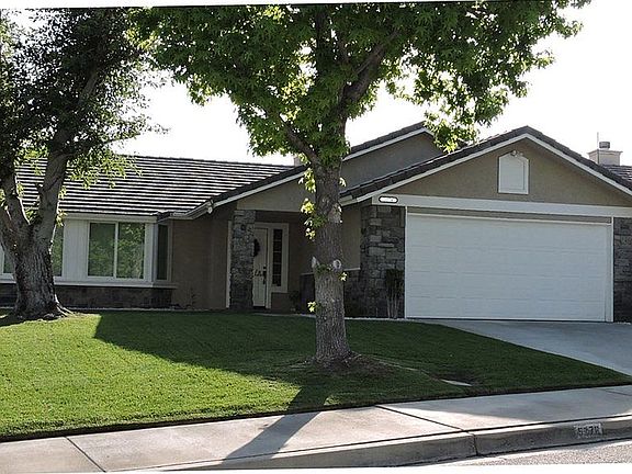 3rd image of 5776 N Jesse Dr