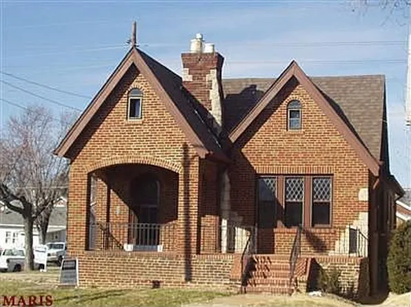 6333 Arsenal St, Saint Louis, MO 63139