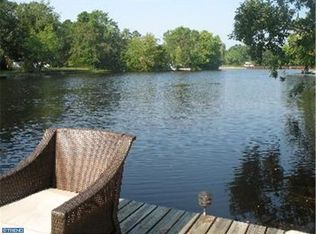 41 N Lakeside Dr W, Medford, NJ 08055