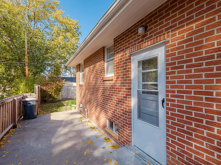 5540 Oldham St — Photo 23