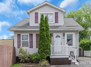 398 Ford Ave, Fords, NJ 08863