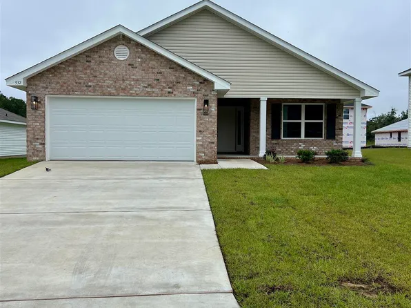 932 Rustling Pines Rd Unit 15B, Cantonment, FL 32533