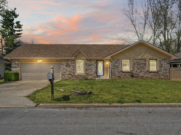 3449 S Newton Avenue, Springfield, MO 65807