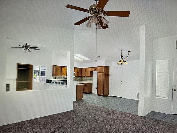 3rd image of 42914 Victorian Dr