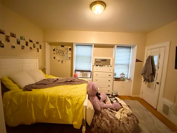 4th image of 10 Sachem St APT 2