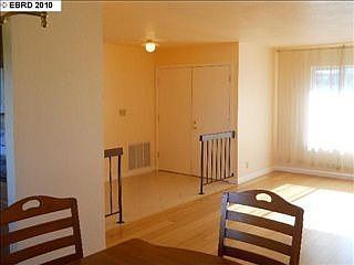 3rd image of 163 Oriole Ct