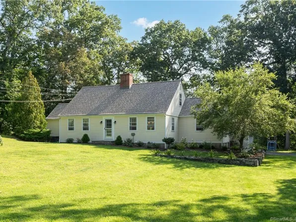 46 River Edge Farms Road, Madison, CT 06443