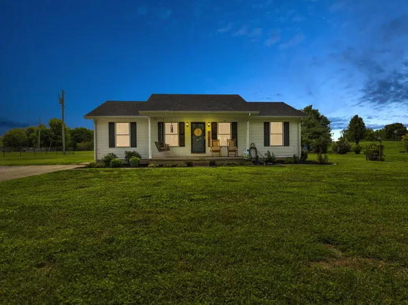 227 Nest Egg Rd, Mount Sterling, KY 40353