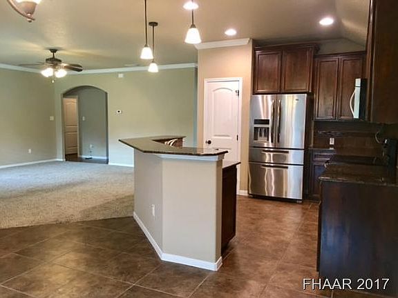 4th image of 1021 Stonebrook Dr