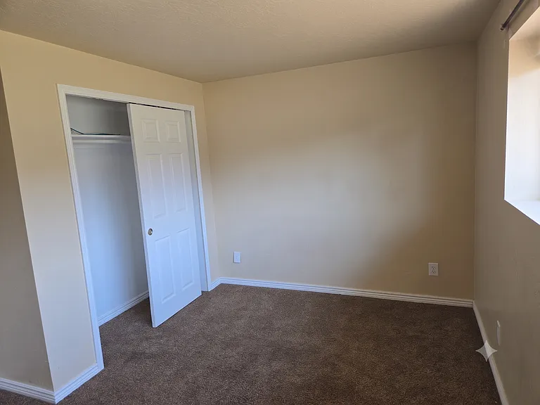 5260 W Cherrywood Ln — Photo 3