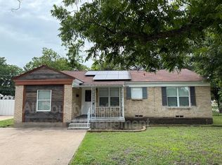 10402 Desdemona Dr, Dallas, TX 75228