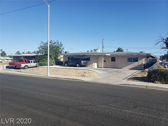 2nd image of 3103 Elmwood Pl