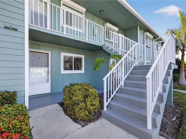 144 Cypress Way E #701, Naples, FL 34110