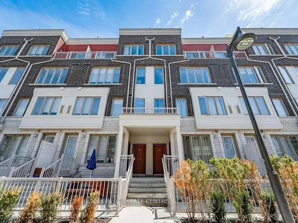 125 Long Branch Ave Unit 10, Toronto, ON M8W 0A9