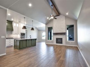 16104 Thistle Ter, Edmond, OK 73013