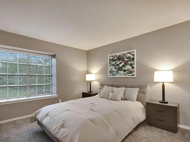 Parkwyn Townhomes — Photo 5