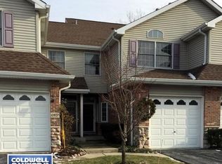 10939 Deblin Ln, Oak Lawn, IL 60453