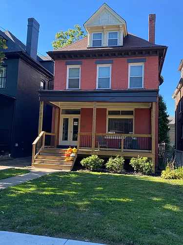 1129 N Euclid Ave #2 Photo 1