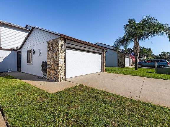 2nd image of 2263 Deerwood Dr
