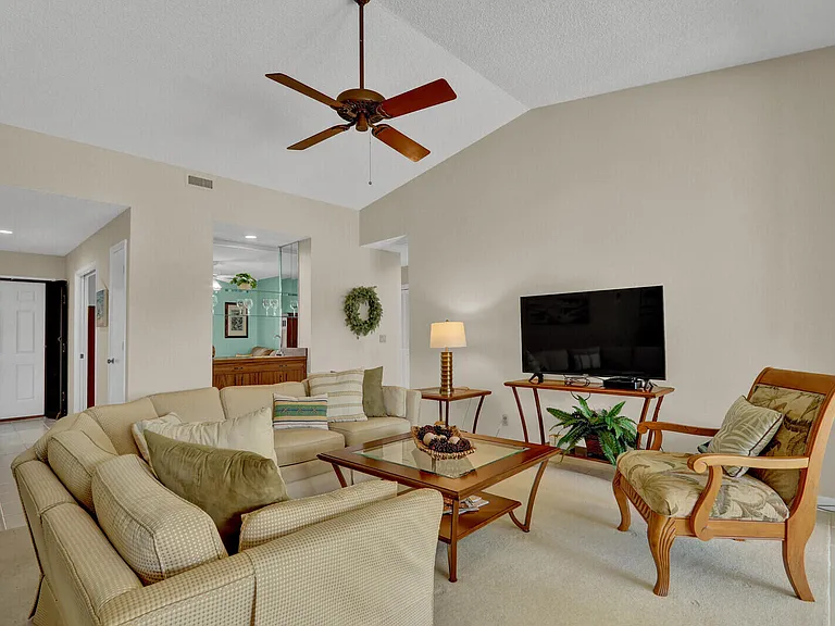 4004 SW Osprey Creek Way — Photo 7