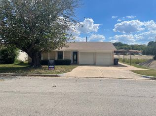 6253 Jennie Dr, Fort Worth, TX 76133